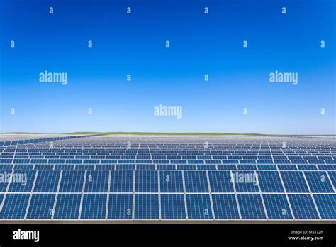 Solar Energy Farm Hi Res Stock Photography And Images Alamy