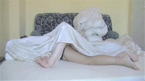 Ff Lkmw MISTRESS WERONIKA AND LADY KRYSIA FREAKY POSITIONS LESBIAN FAKE S HD X