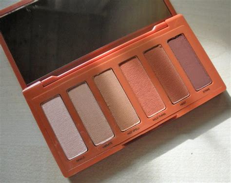 Test Eyeshadow Urban Decay Naked Petite Heat Palette Pinkmelon