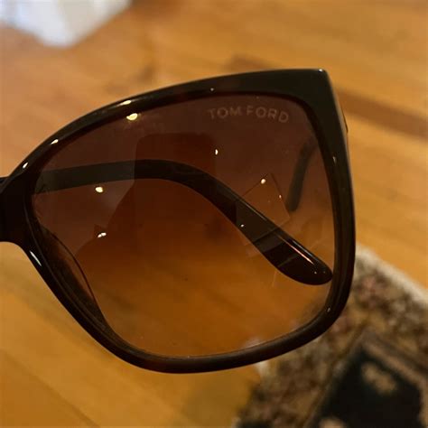 Tom Ford Lydia Sunglasses With Case Gem