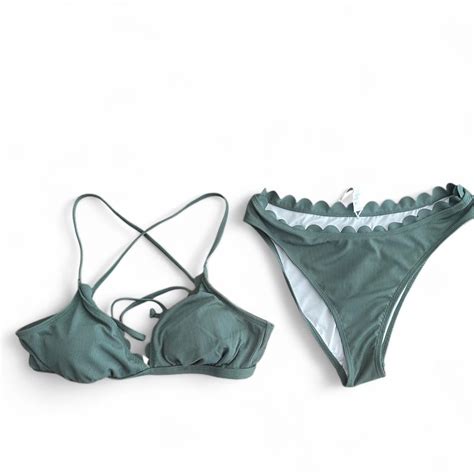 Green Scalloped Cupshe Bikini Never Worn Bikini Depop