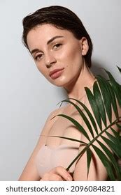 Attractive Natural Beauty Naked Caucasian Woman Stock Photo Shutterstock