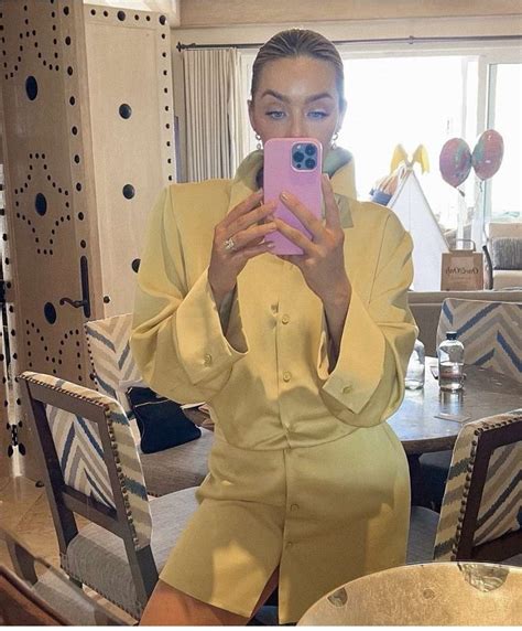 How To Take Care Of Your Bikini Area The Skinny Confidential