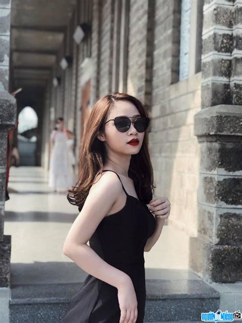 Hot Teen Nguy N T Nhi