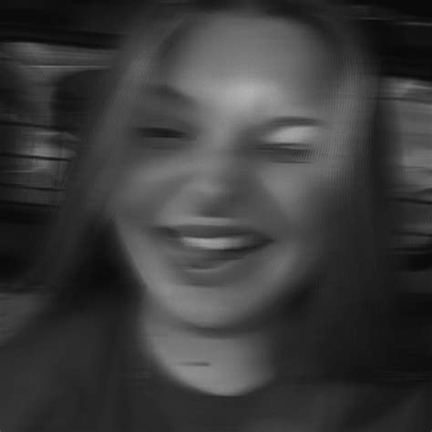 𝐼𝓈𝒶𝒷𝑒𝓁𝓁 Isamlr On Threads