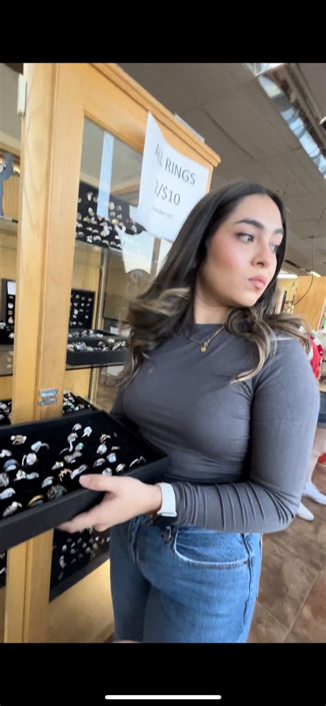 FACESHOT LATINA In Jeans Tight Jeans Forum