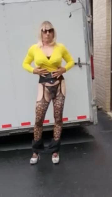 Deedeeslut In Various Outfits Nude Pics Xhamster