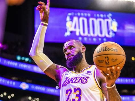 NBA LeBron James Erreicht Als Erster Spieler Meilenstein Von 40 000