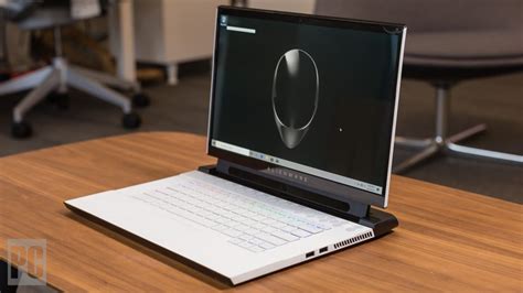 Alienware M15 R2 2019 OLED