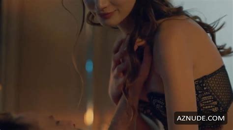 AYSENUR CETIN Nude AZNude