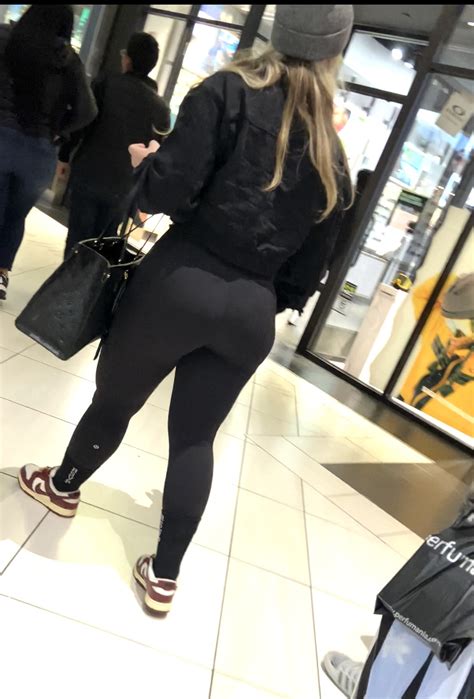 Thick Latina In Lululemons Spandex Leggings Yoga Pants Forum