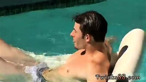 Gay Twink Glory Hole Blow Jobs Zack Mike Jackin By The Pool