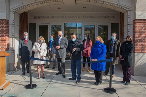 Hood College celebrates opening of Beneficial-Hodson Library and