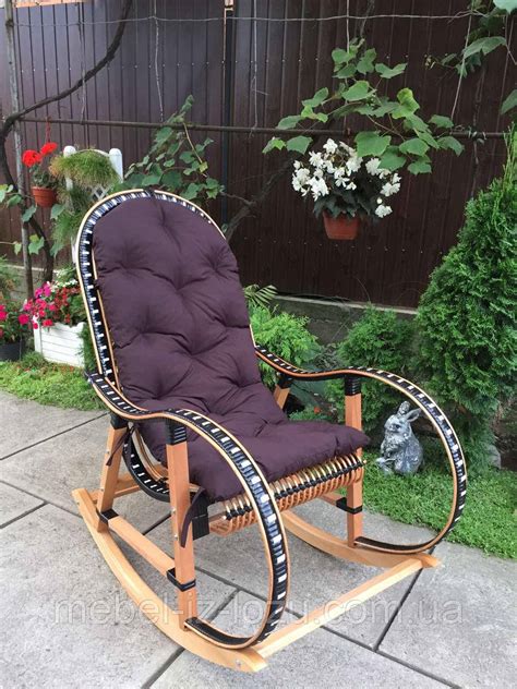 Купить Качалка "Ротанг" черная с белыми вставками и коричневой подушкой ...