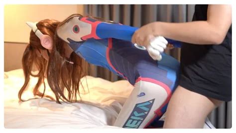 I Hope You Get Excited While Game Playing Overwatch D Va Hentai Cosplayer Gets Fucked