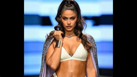 10 Hot Sexy Asifa Mirza Bikini Pics