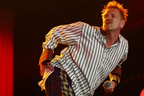 A Sex Pistols eladja magát de legalább jók a hitelopciók Debütál az Anarchy in the UK
