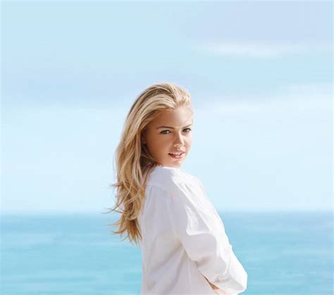 Bobbi Brown Nude Finish 2016 Collection Beauty Trends And Latest Makeup Collections Chic Profile