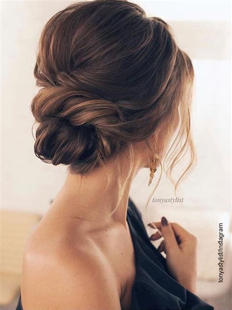 4 Peinados Con Cabello Recogido Estas Son Las Tendencias Vibra