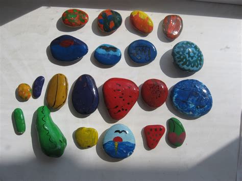 Умничка: Камушки в детском творчестве