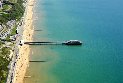 Bournemouth Pier in Bournemouth, Dorset, GB, United Kingdom - Marina