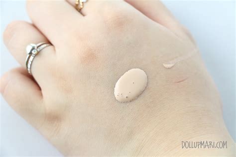 Urban Decay Naked Skin Weightless Ultra Definition Makeup Shade Review Doll Up Mari