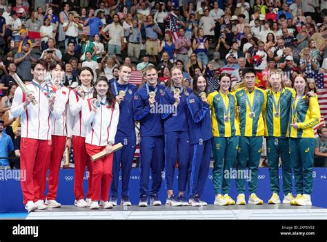 Atividades Com Ce Ci - Paris, France. 3rd Aug, 2024. Medalists attend the victory ceremony for ...