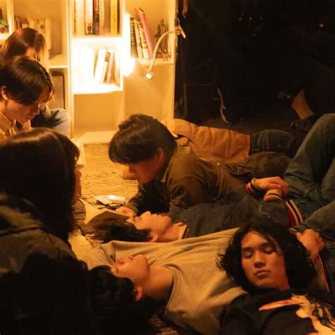 461380 Naked dinner PHOTO GALLERYライブハウスで寝転びながら読書Healthcare and medical主催の音楽イベントNaked dinner