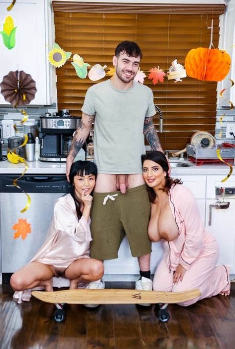 Sarah Arabic Nude Pics XXX Galleries CoedCherry