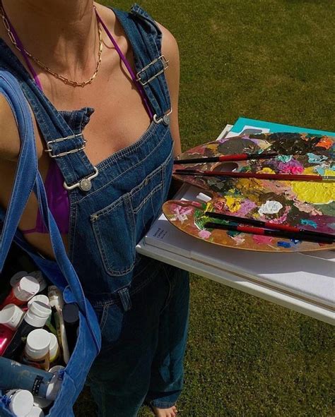 Kaia Gerber Flaunts Her Endless Pins In A Tiny Zebra Print Bikini In Sexy Snap Artofit