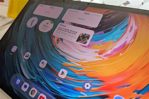 Using the TCL Nxtpaper 14 Pro made me wish all devices had matte ...