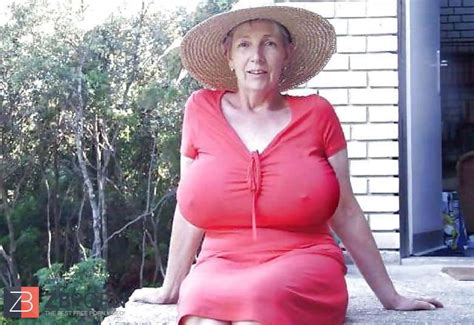 She Left Behind Her Brassiere Zb Porn