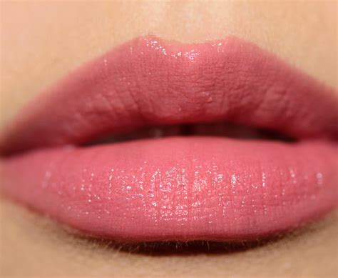 Burberry Nude Beige Nude Pink Cameo Rose Kisses Sheer Lipsticks Reviews Swatches