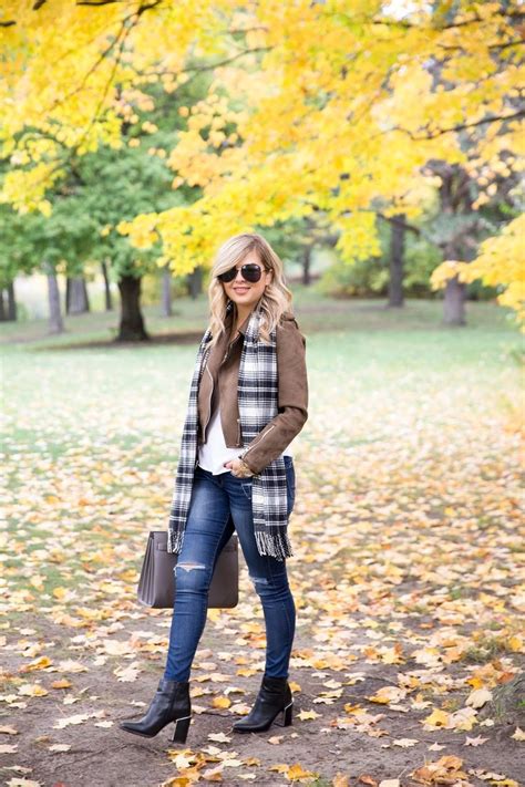 Moto Moment Krystin Lee Winter Outfits Warm Outfit Inspiration