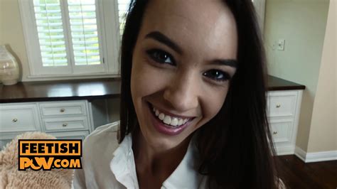 ULTRA HOT TEEN CHARITY AMAZING FOOTJOB Charity Crawford