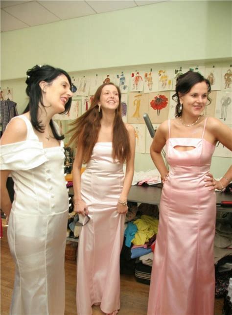 Real Amateur Public Candid Upskirt Picture Sex Gallery Naughty Brides Upskirt Photos