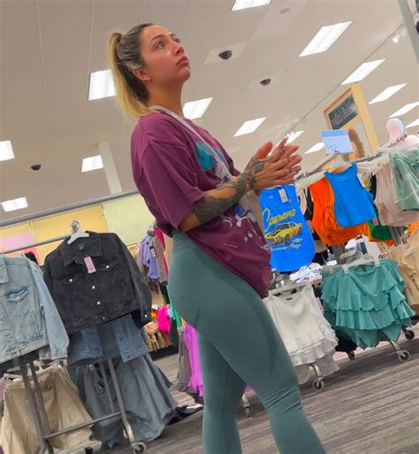 Post 4991 STREET GIRL CANDID ASS OVERSEE PHOTO HUNTER CREEPSHOT VOYEUR ФОТООХОТА