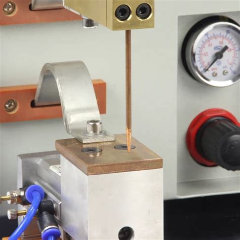 W Laser Spot Welding System For Prismatic And Cylindrical Cell