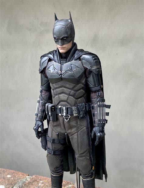 Hot Toys The Batman Batman Batman Deluxe Batman Batsignal Set Page Collector