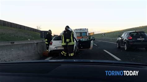 Incidente Sul Raccordo Torino Pinerolo A Piscina Dicembre