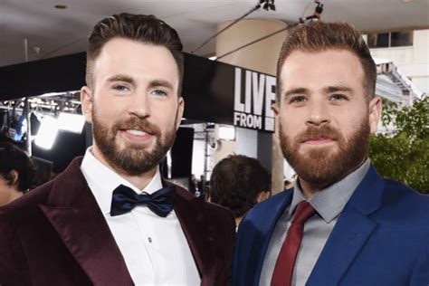Chris Evans e suo fratello Scott in prima fila a sostegno della comunità LGBTQI Gay it