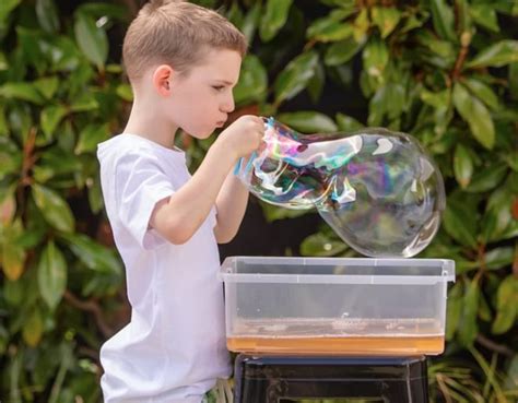 Bubble-Ology - Soapy Science Kit