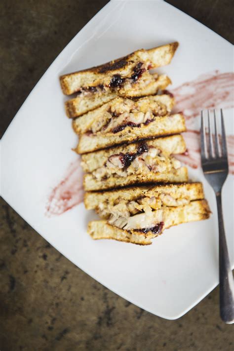 On the Grid : The Midway Pub