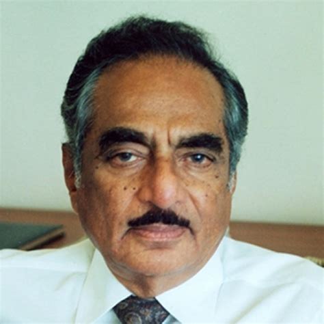 Praniti Shinde wiki, age, height, husband, family, education