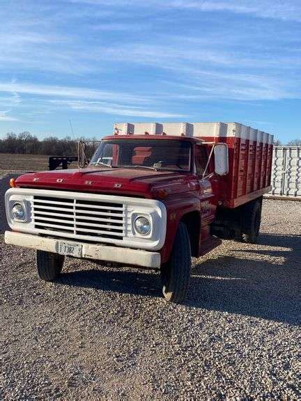 Title 1971 Ford F610 Grain Truck Langham Auctioneers