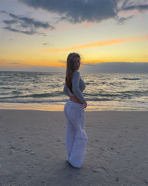 Samantha ♡ (@samantha.vicha) • Instagram photos and videos