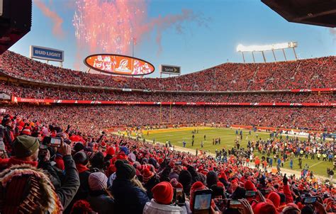 Arrowhead Stadium Seating Capacity | Brokeasshome.com