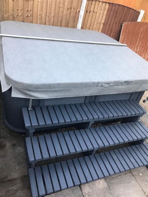 Arctic Spa Cub Canadian Hot Tub Great Condition New Lid For Sale From United Kingdom