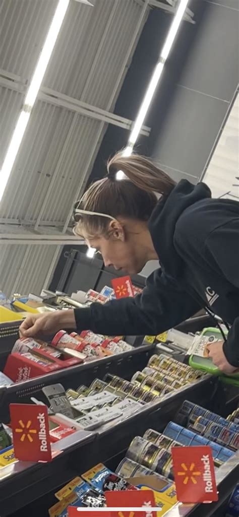 Milf Showing Off Her Tight Cheeks In Spandex Shorts Short Shorts