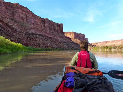 LOAFin AROUND And KANOE TRIPPING Canoeing The Green River UT USA